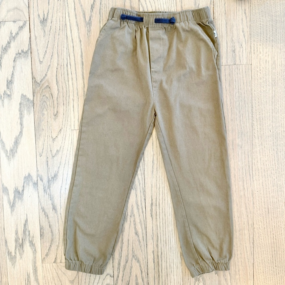 An Original Penguin Boys Khaki Elasticized Waist Jogger Pants with Pockets Sz 7Y